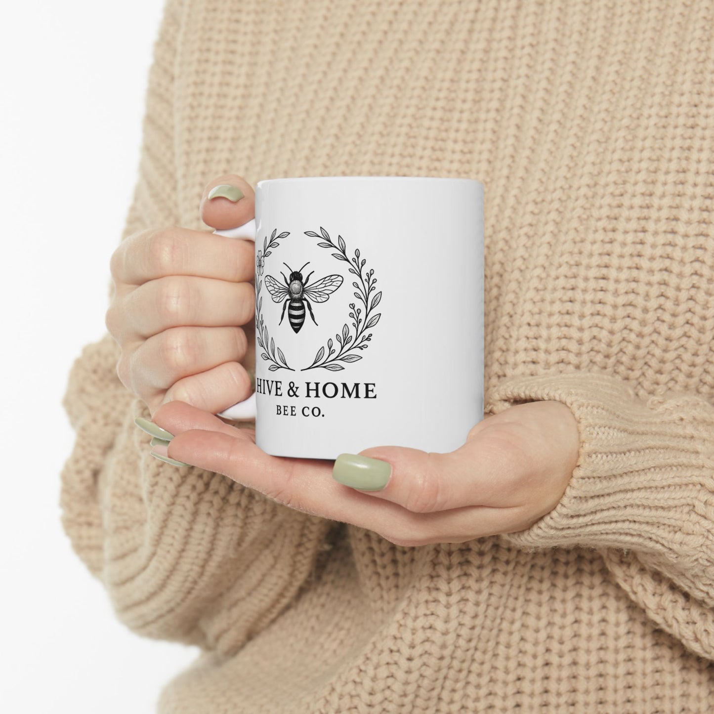 Bee Wreath Ceramic Mug